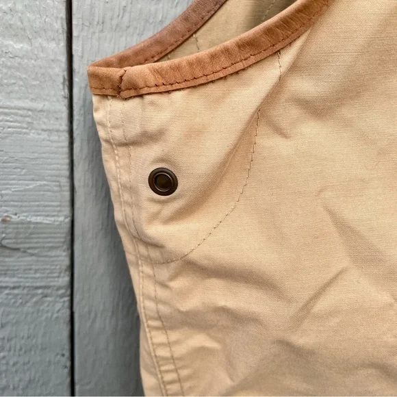 Womens Ralph Lauren Khaki VINTAGE  Outdoor Cotton Buttoned Vest Leather trim - Picture 3 of 9
